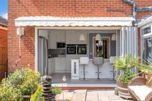 Photo 28- click for photo gallery